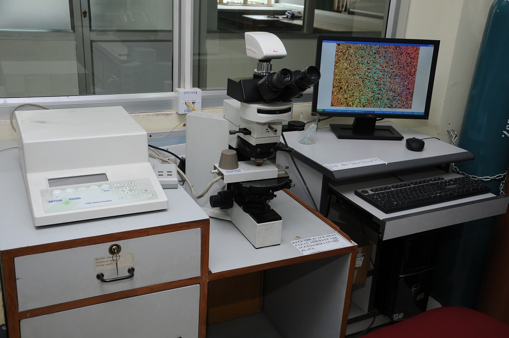 Research Grade Polarizing microscope